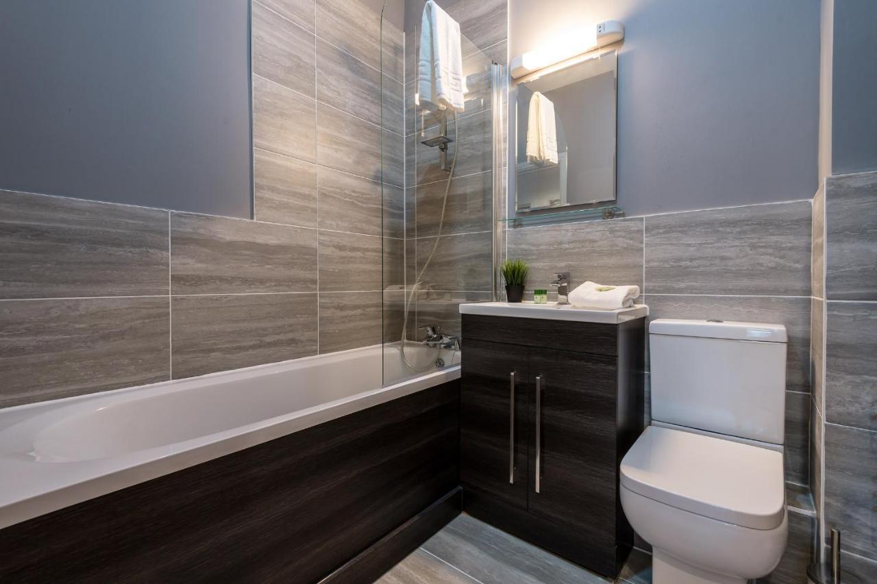 Superb Location, Lovely And Bright 2 Bed Apartment Liverpool Ngoại thất bức ảnh