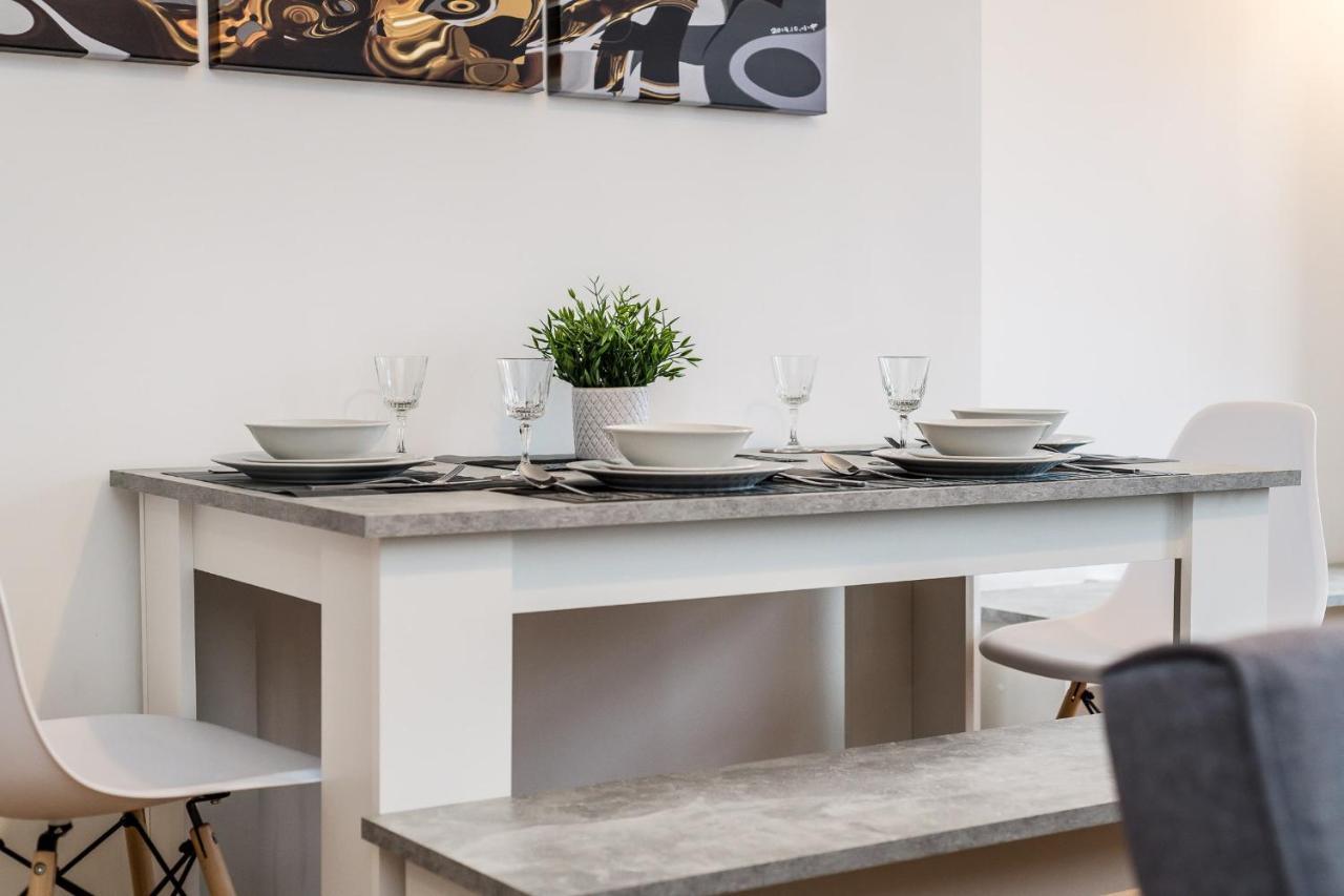 Superb Location, Lovely And Bright 2 Bed Apartment Liverpool Ngoại thất bức ảnh